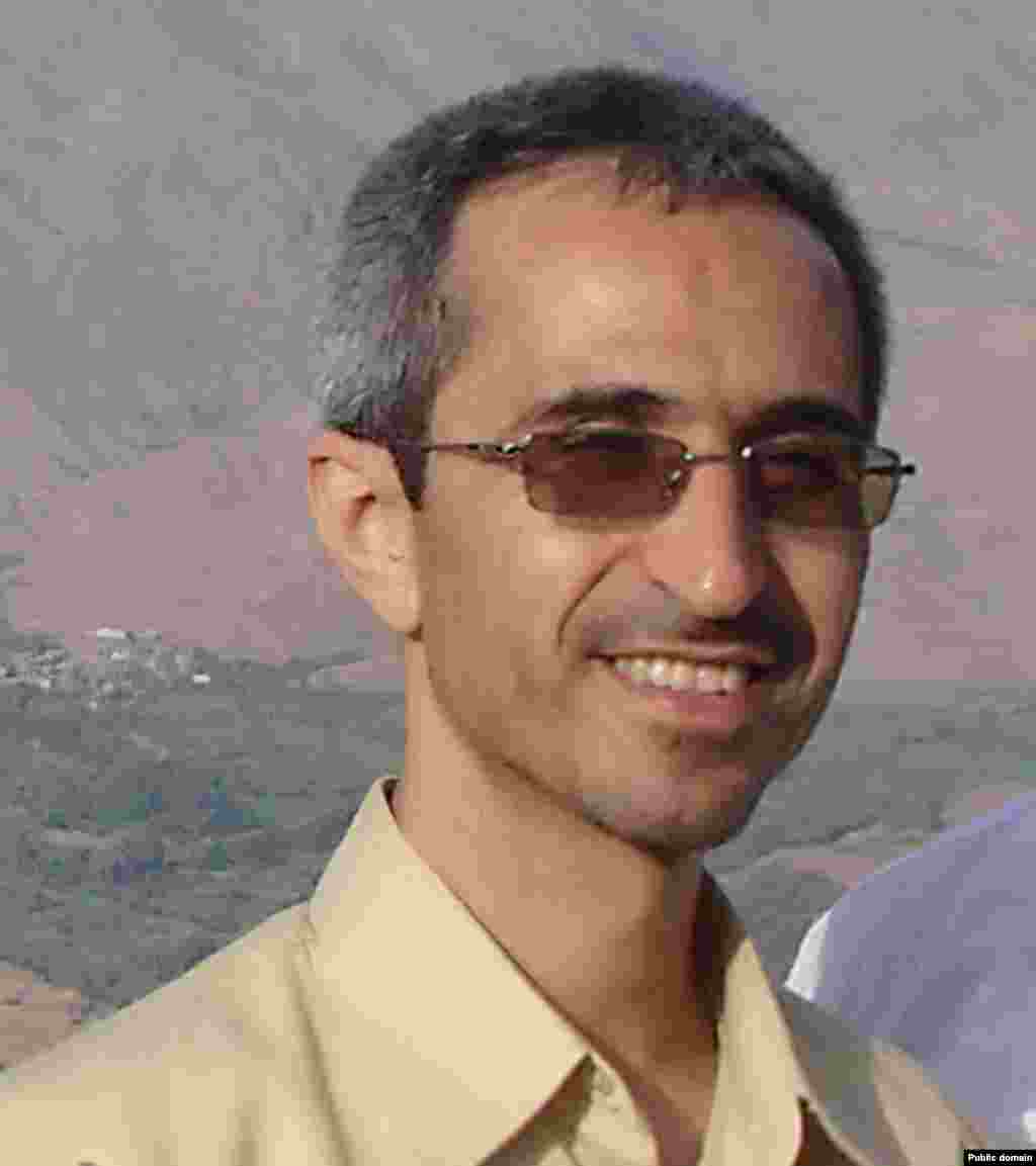 Маџид Шахријари (1966-2010) Шахријари беше нуклеарен научник кој соработуваше со Организацијата за атомска енергија на Иран. &nbsp; &nbsp;