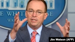 Таким чином, в.о. голови апарату Білого дому Мік Малвені фактично визнав тиск адміністрації Трампа на Україну, пишуть американські ЗМІ