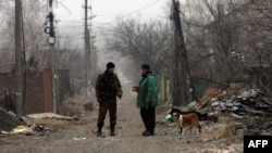 На одной из улиц Донецка. Декабрь 2014 года