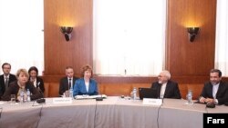 Ирандын атомдук программасы боюнча сүйлөшүүлөр 15-октябрда Женевада башталды.