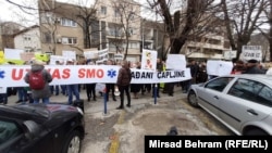 Protestna šetnja zdravstvenih radnika iz Hercegovačko-neretvanskog kantona u Mostaru, 25. januara 2021.