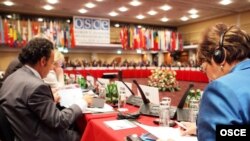 Две общественные организации из Южной Осетии – «Возрождение» и «Осетия обвиняет» - зарегистрировались в Бюро по демократическим институтам и правам человека ОБСЕ в 2008 году