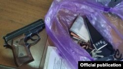 Кармалгандардан алынган далил буюмдар. 