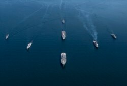 NATO brodovi u formaciji tokom vojne vježbe 8. juna, 2020.