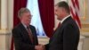 Президент України Петро Порошенко і радник президента США з питань національної безпеки Джон Болтон. Київ, 24 серпня 2018 року