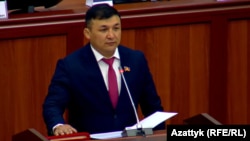 Акыл Кемелов парламентте. 3-март, 2021-жыл. Бишкек. 