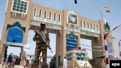 د افغانستان او پاکستان تر منځ د دوستۍ دروازه