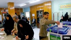 دور دوم هشمین دوره انتخابات مجلس ایران در بهار ۸۷