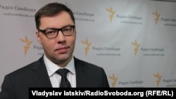 Це «молоді люди, які ні про що не шкодують, але все одно хочуть уникнути військової служби», – сказав Макеєв