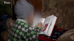 Кырсык Султанды үй-бүлөсүнөн ажыратты