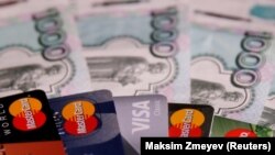 Зокрема, голова правління Visa пояснив це рішення «неприпустимими подіями», спричиненими військовим вторгненням Росії до України