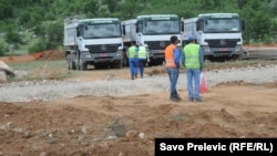 Radovi na autoputu Bar - Boljare