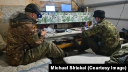 Ілюстраційне фото. Робота операторів БПЛА 68 ОЄБр у районі Покровська, квітень 2024 року