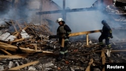 Розбір завалів після обстрілу Слов’янська, 27 серпня 2022 року