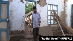 Мӯъмин Юсуфов бо 8 фарзандаш инҷо зиндагӣ мекард.