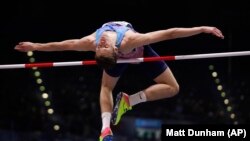 Данило Лисенко під час змагань, 2018 рік