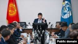 Айбек Жунушалиев.