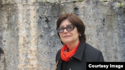 Изида Чаниа