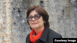 Изида Чаниа