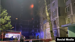 У Курську безпілотник врізався у житловий будинок, пишуть місцеві пабліки