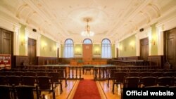 Cуд присяжных, по мнению прокуратуры, поможет избежать вынесения несправедливых вердиктов судьями, назначенными при прежней власти