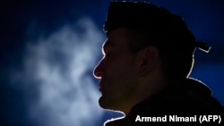 Një pjesëtar i Forcës së Sigurisë së Kosovës. Fotografi ilustruese. 