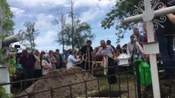 На Київщині поховали 5-річного хлопчика, загиблого внаслідок пострілу поліцейського – відео