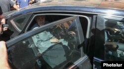 Архієпископ Вірменської апостольської церкви Мікаел Аджапахян, 27 червня 2027 року