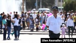 День независимости КР, площадь Ала-Тоо, Бишкек, 31 августа 2013 года.