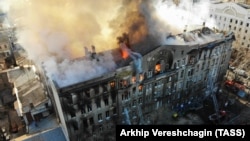 Внаслідок пожежі, що спалахнула 4 грудня, загинули 12 людей, четверо вважають зниклими, 31 людина постраждала, будівля коледжу зруйнована вогнем