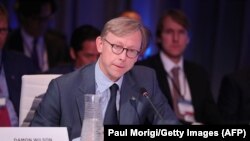 برایان هوک، مدیر سیاستگذاری وزارت خارجه 