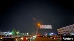 Катардагы америкалык базага жакын аймакта учуп бараткан ракеталар, 23-июнь 2025-жыл.