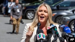 Кэролин Ливитт АКШнын тарыхындагы Ак үйдүн эң жаш басма с оз катчысы болуп калмакчы.