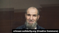 Ленур Халилов