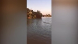 Комрону дӯстонаш зану кӯдаки русро аз марг наҷот доданд