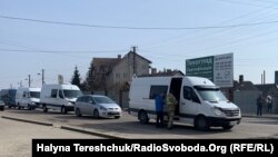 Автомобільна черга у пункті пропуску Шегині