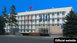 Кыргызстан -- Тышкы иштер министрлигинин имараты, Бишкек.