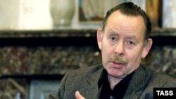 Яков Аркадьевич Гордин