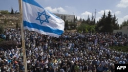 مراسم خاکسپاری چهار اسرائیلی که در حمله سه شنبه حماس کشته شدند.