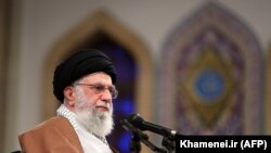 Верховный лидер Ирана аятолла Али Хаменеи