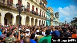 Oamenii au scandat „Vrem libertate” și „Jos cu dictatura” la protestele care au avut loc în Havanda dar și alte locatlități din Cuba.