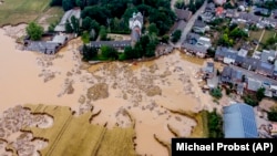 În Erftstadt-Blessem, Germania, râul Erft s-a revărsat și a cauzat distrugeri masive. Sâmbătă, 17 iulie 2021.