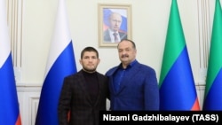 Хабиб Нурмагомедов на встрече с главой Дагестана Сергеем Мелиховым, октябрь 2020 года.