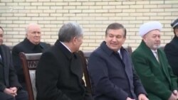 Атамбаев встретился с Мирзиеевым