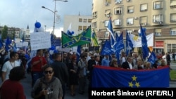 Šetnja za Vojvodinu kao podsetnik na "jogurt revoluciju", Novi Sad, 2015.