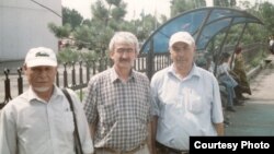 Тохири Абдуджаббор, писатель Кодири Рустам и Насибджон Амони