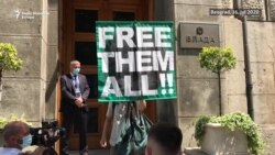 Aktivisti "Krova nad glavom" predali Vladi zahteve za oslobađanjem demonstranata