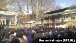 Митинг в Арстанбапе.