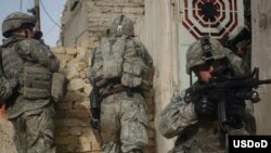 مقامات آمریکایی می گویند که چهار سال جنگ در عراق سبب نشده تا قدرت نظامی این کشور تحلیل رود.