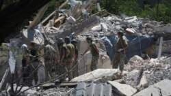 Serghiești, 50 de kilometri sud-vest de Odesa. Imagine din 1 iulie - pompierii intervin la clădirile distruse de bombardamentele rusești.